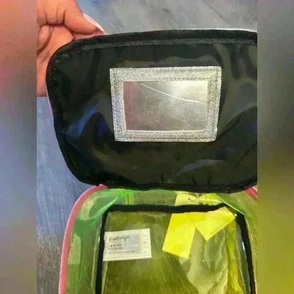 Kendall & Kylie Jaune/Yellow Vanity Case Makeup Bag w/xtra Bag new with tags